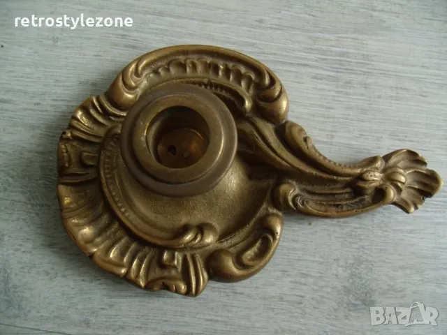 № 8000 стар метален / бронзов свещник   , снимка 6 - Други ценни предмети - 49979472