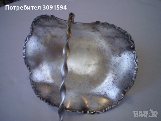 Антична стара кошница със сребърно покритие с орнаментирана вита дръжка, снимка 5 - Антикварни и старинни предмети - 40276149