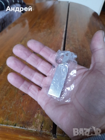 Стар ключодържател Johnnie Walker, снимка 3 - Други ценни предмети - 52946689