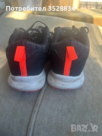 Оригинални маратонки Reebok, снимка 4 - Спортни обувки - 53256584