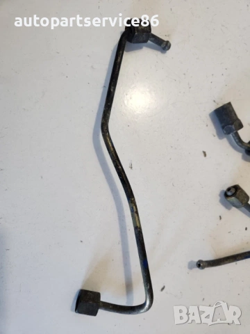 Тръби за горивни инжектори за Jeep Cherokee KJ 2.8 CRD (2008), снимка 3 - Части - 53381903