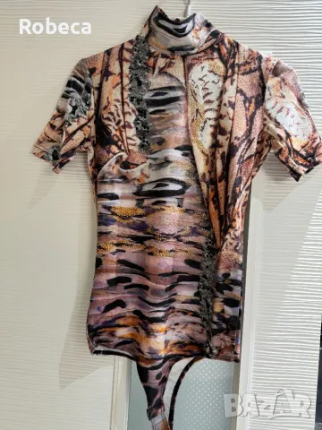 Versace дамска блуза боди, снимка 2 - Блузи с дълъг ръкав и пуловери - 48587139