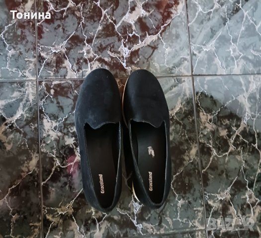 Черни дамски обувки нови 