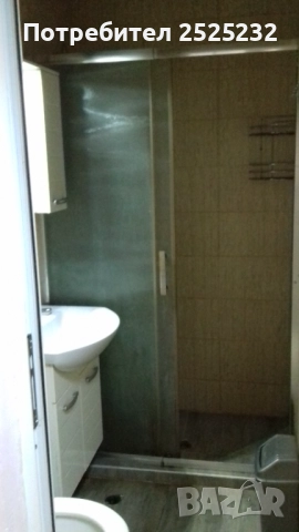 отдава едностаен апартамент под наем