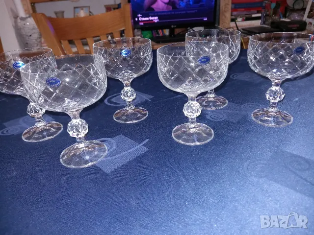 кристал -Шампанско, снимка 2 - Антикварни и старинни предмети - 47438628