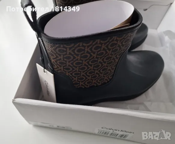 Боти Calvin Klein , снимка 2 - Дамски боти - 48499299