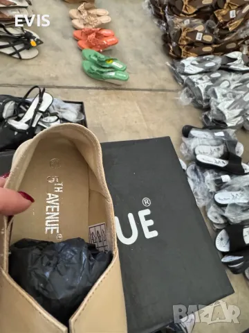 Продавам дамски обувки 5th Avenue – НОВИ, снимка 3 - Дамски ежедневни обувки - 49929463