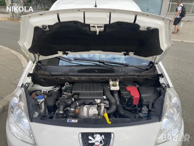 Peugeot Partner 1.6 HDI ХЛАДИЛЕН МАКСИ БАЗА, снимка 4 - Автомобили и джипове - 55932727