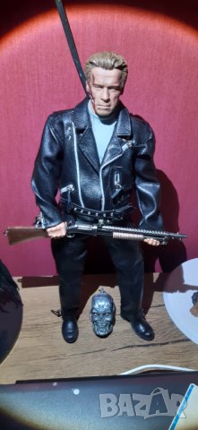 Топ фигура на Арнолд Terminator t800-270 лв, снимка 1