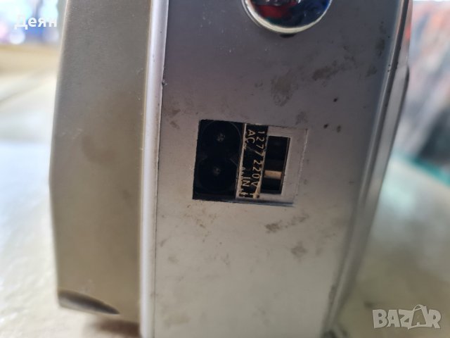 Ретро радио касетофон Osaka Japan, снимка 6 - Радиокасетофони, транзистори - 44357908