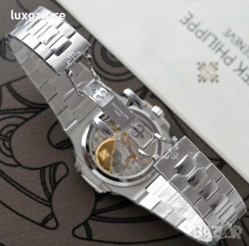 Мъжки часовник Patek Philippe Nautilus 5712/1A-001 с автоматичен механизъм, снимка 9 - Мъжки - 51149388