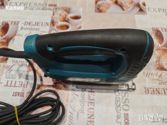 MAKITA JV0600 прободен трион , снимка 3 - Триони и циркуляри - 56264402