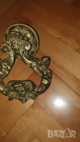 Масивна, бронзова хлопка за врата, снимка 4 - Антикварни и старинни предмети - 42390949