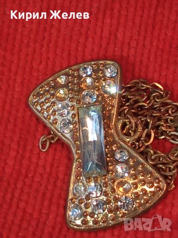РЕТРО ПОЗЛАТЕН МЕДАЛЬОН ПАПИЙОНКА с ФАСЕТ КРИСТАЛИ и ВЕРИЖКА 3330, снимка 9 - Колиета, медальони, синджири - 30580792