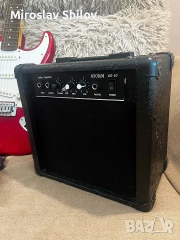 Продавам електрическа китара Fender Square с кубе, снимка 2 - Китари - 56010806