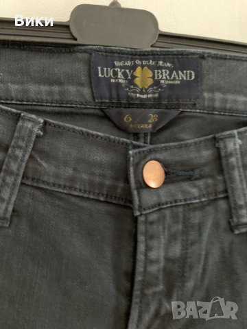 Дамски дънки, снимка 4 - Дънки - 39093369