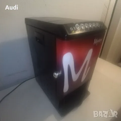 Кафемашина Mustery Drinks 1400W За кафе, капучино, горещ шоколад, мляко.  Made in Italy, снимка 2 - Кафемашини - 55711557