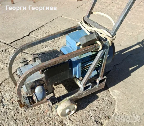 ЗЪБНА ПОМПА за ГЪСТИ ТЕЧНОСТИ с ЕЛ. МОТОР  и КОЛИЧКА, снимка 3 - Други машини и части - 56071153