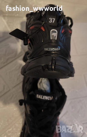 Маратонки Balenciaga runner graffiti 37 реплика, снимка 8 - Маратонки - 52681905