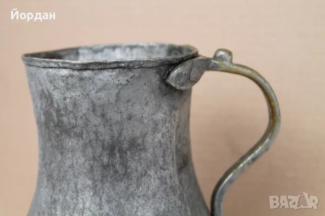 Стара медна ръчнокована кана за вино, снимка 2 - Антикварни и старинни предмети - 49849188