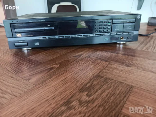 PHILIPS CD 834 Player