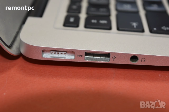 Macbook Air A1466 13 inch 2017 I5 / 4 GB / 128 SSD , снимка 11 - Лаптопи за работа - 53861097