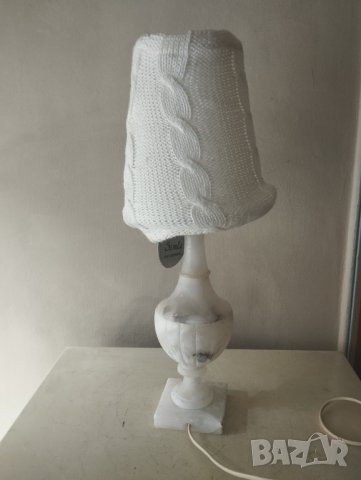 настолна лампа