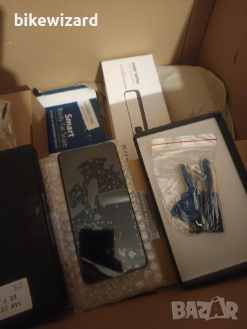 OLED дисплей с тъчскрийн за Galaxy S21 FE 5G – черен с рамка НОВ, снимка 7 - Резервни части за телефони - 53639845