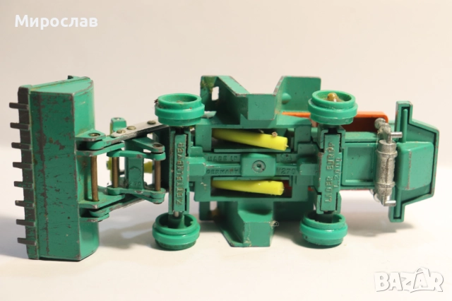 1/55 SIKU ФАДРОМА БУЛДОЗЕР КАМИОН КОЛИЧКА МОДЕЛ, снимка 7 - Колекции - 52892955