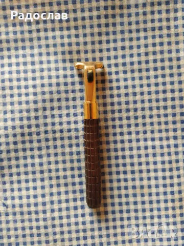 стара позлатена самобръсначка Gillette 