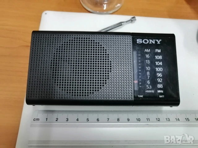 Радиоприемник SONY ICF-P36, снимка 2 - Радиокасетофони, транзистори - 53729993