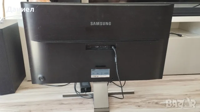 UHD Монитор Samsung U28D590D 28инча, снимка 9 - Монитори - 55976149