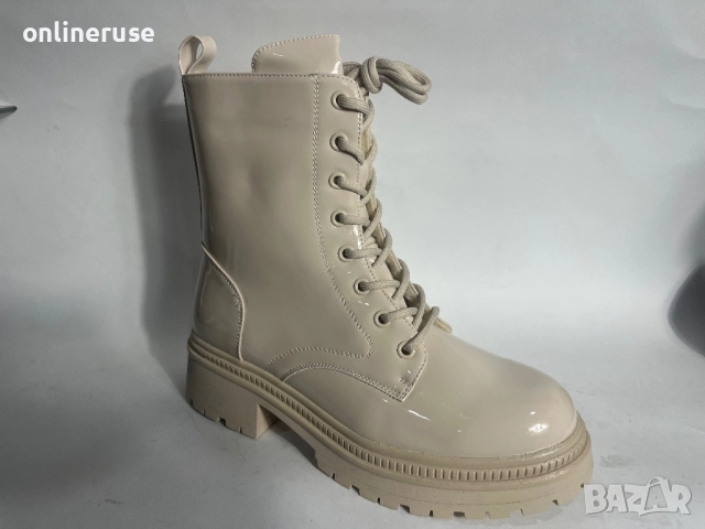 Дамски боти лак