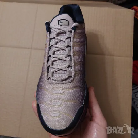 Nike Air Max Plus TN SE номер 39 оригинални маратонки , снимка 9 - Маратонки - 49800702