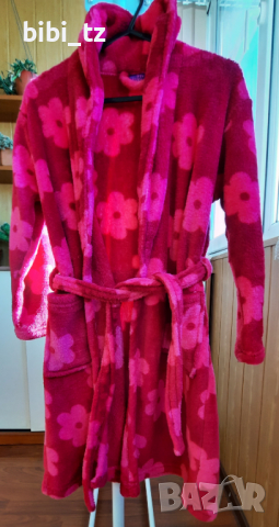 Халат, снимка 2 - Хавлии и халати - 36145142