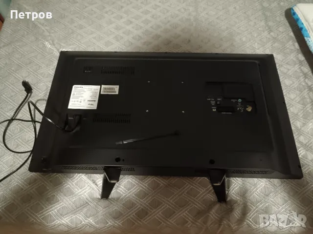 Телевизор PHILIPS 32 incha, снимка 5 - Телевизори - 49990677