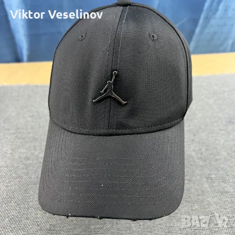 Nike Air Jordan Шапка с Козирка Черна Размер S-M Jumpman