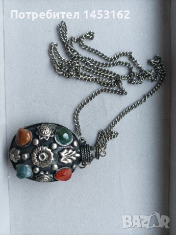 Винтидж колие с камъни , снимка 4 - Колиета, медальони, синджири - 42137882