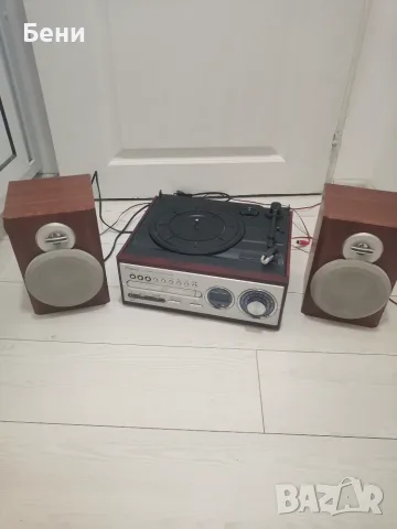 Продавам грамофон /радио/CD/USB с колонки