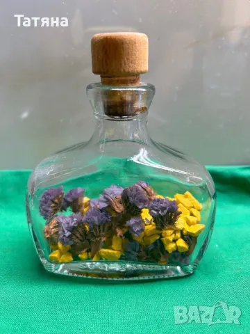 Шишенче бутилка за колекция , интериор ... винтидж