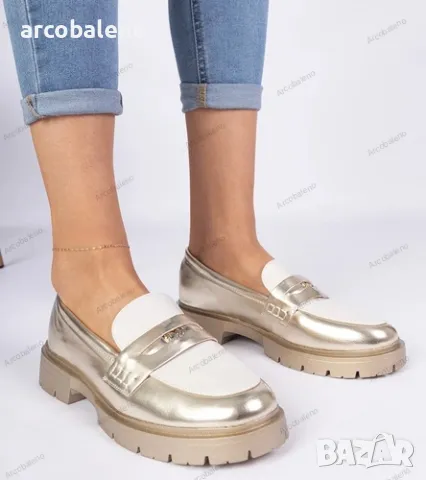 Дамски златни мокасини Sugetti с бяла вложка, снимка 3 - Дамски ежедневни обувки - 49254189