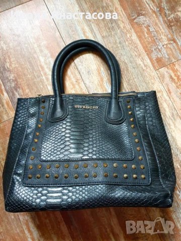 ЕЛЕГАНТНА ЧАНТА 