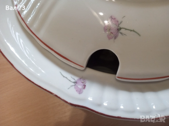 Голяма порцеланова купа , снимка 3 - Прибори за хранене, готвене и сервиране - 51981653