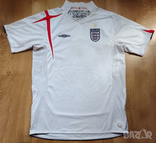 England / Umbro - футболна тениска на Англия за ръст 164см., снимка 1 - Тениски - 41979770