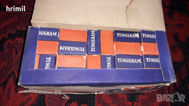 Лампи за фар Tungsram стар модел на 6V, снимка 3 - Аксесоари и консумативи - 41591066