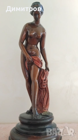 Красива скулптура на млада дама от бронз, снимка 4 - Антикварни и старинни предмети - 53831277
