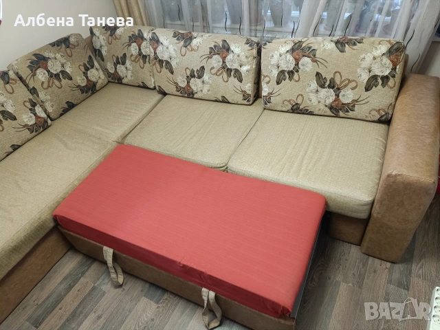 Ъглов диван, снимка 6 - Дивани и мека мебел - 53219657