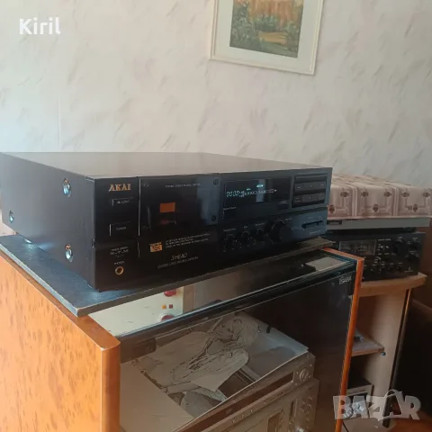 Триглав касетен дек Akai GX-65
