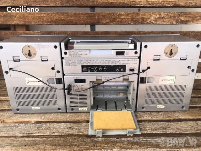 Радиокасетофон RADIOTONE (Germany)  mini compo-RCX 7 Работещ на радио и касета!, снимка 2 - Радиокасетофони, транзистори - 53707426