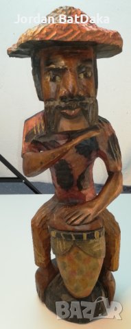 Фигура дърворезба